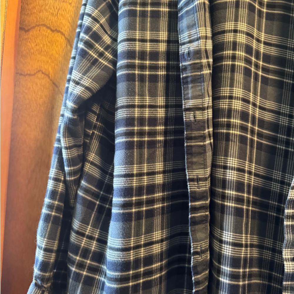 Treasure & Bond button up - Picture 3 of 11